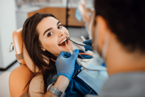 5 tipos de Procedimientos de estética dental que debes conocer